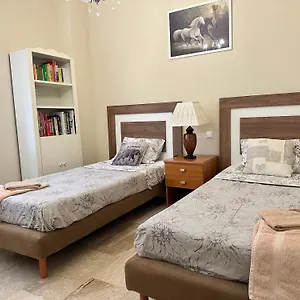 En Urbanización De Riviera Del Sol Perfecto Familia Apartamento Mijas